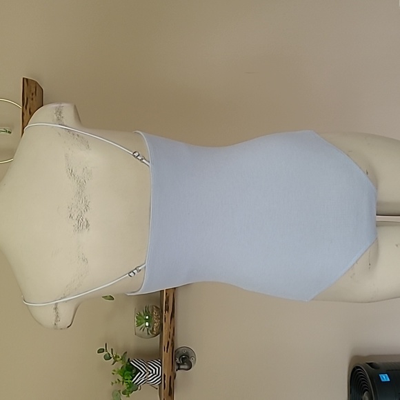 Hollister Bodysuit - Picture 4 of 7